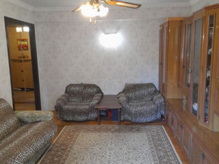 Apartament cu 2 camere, 65 m², Botanica, Chișinău foto 5