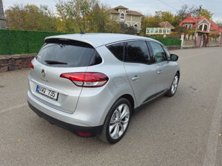 Renault Scenic foto 8