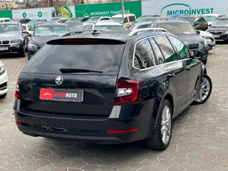 Skoda Octavia foto 3