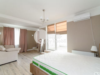 Apartament cu 2 camere, 115 m², Buiucani, Chișinău foto 12