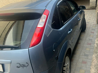 Ford Focus foto 4