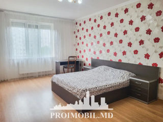 Apartament cu 3 camere, 130 m², Centru, Chișinău foto 9