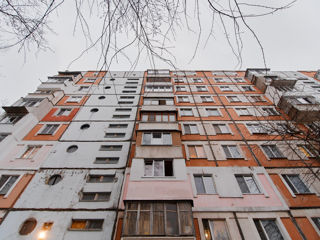 Apartament cu 2 camere, 50 m², Buiucani, Chișinău foto 13