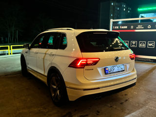 Volkswagen Tiguan foto 3