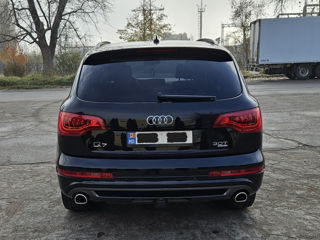 Audi Q7 foto 6