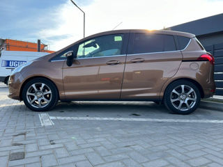 Ford B-Max foto 6