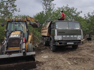 Копание+вывоз грунта. Снос зданий. Демонтаж техникой foto 2