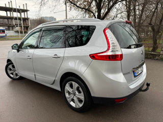 Renault Grand Scenic foto 10