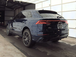 Audi Q8 foto 6