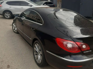 Volkswagen Passat CC foto 4