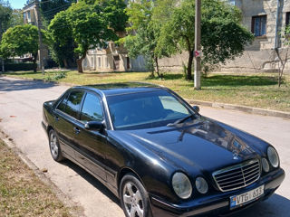 Mercedes E-Class