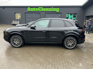 Porsche Cayenne foto 8