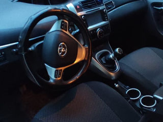 Toyota Verso foto 5