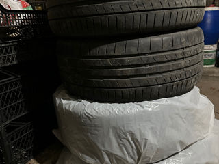 225/40 R18 y XL Continental foto 1