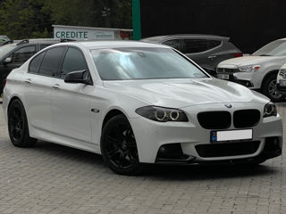 BMW 5 Series foto 4