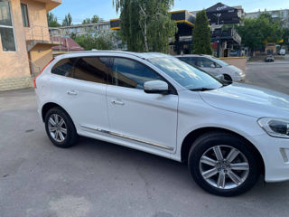 Volvo XC60 foto 3