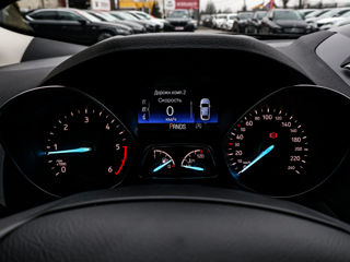 Ford Kuga foto 14