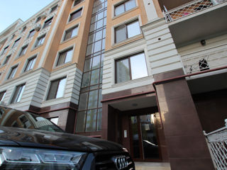 2-х комнатная квартира, 75 м², Буюканы, Кишинёв