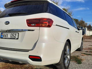 KIA Carnival foto 4