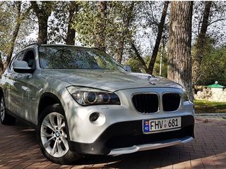 BMW X1 foto 1