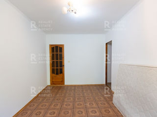 Apartament cu 2 camere, 52 m², Botanica, Chișinău foto 4