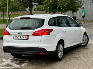 Ford Focus foto 4