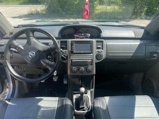 Nissan X-Trail foto 5