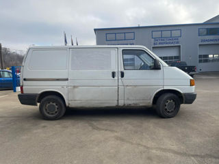 Volkswagen Transporter foto 2