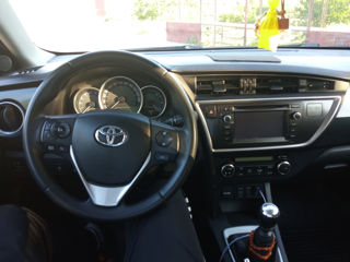 Toyota Auris foto 4