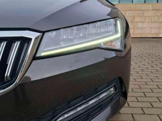 Skoda Superb foto 4