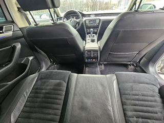 Volkswagen Passat foto 7