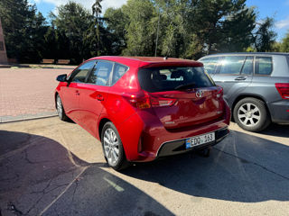 Toyota Auris foto 3