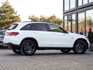 Mercedes GLC foto 2