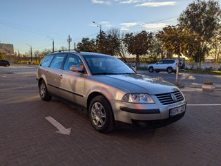 Volkswagen Passat foto 2