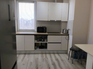3-комн. кв., 48 м², 5/10 эт.