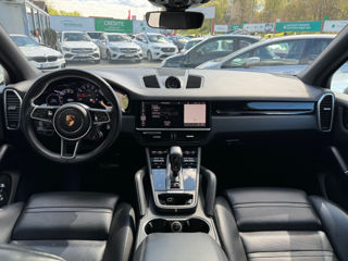 Porsche Cayenne foto 8