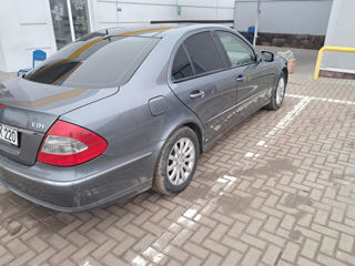 Mercedes E-Class foto 9