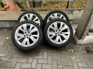 Set R 18 Bridgistoun 225 /50