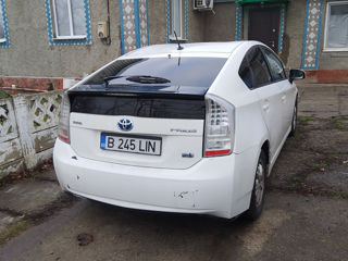 Toyota Prius foto 3