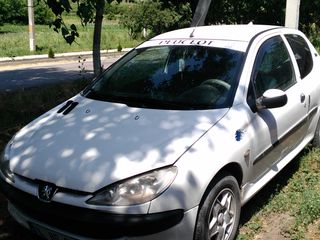 Peugeot 206 foto 2