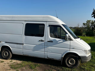 Mercedes Sprinter foto 2