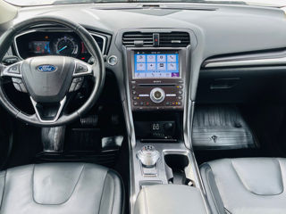 Ford Fusion foto 7