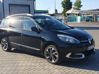 Renault Grand Scenic foto 2