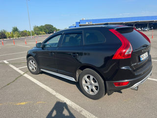 Volvo XC60 foto 3