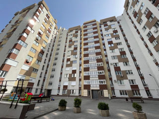 Apartament cu 3 camere, 100 m², Buiucani, Chișinău
