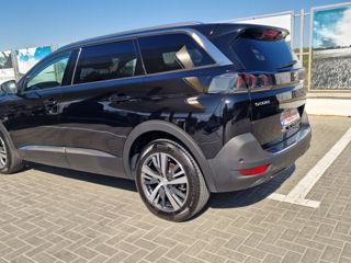 Peugeot 5008 foto 8