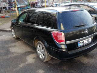 Opel Astra foto 3