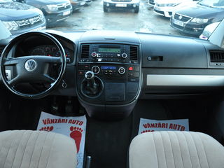 Volkswagen Multivan foto 7