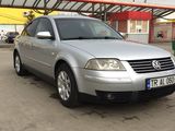 Volkswagen Passat foto 2