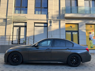 BMW 3 Series foto 4